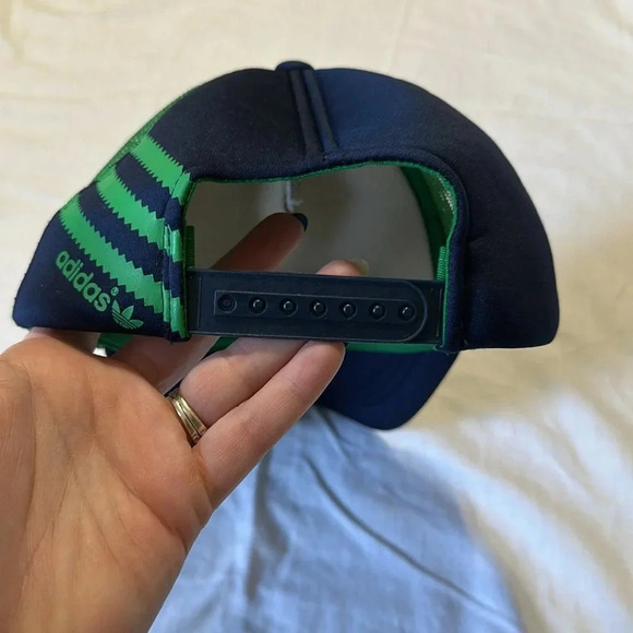 Adidas Notre Dame Fighting Irish SnapBack Hat - Picture 4 of 7